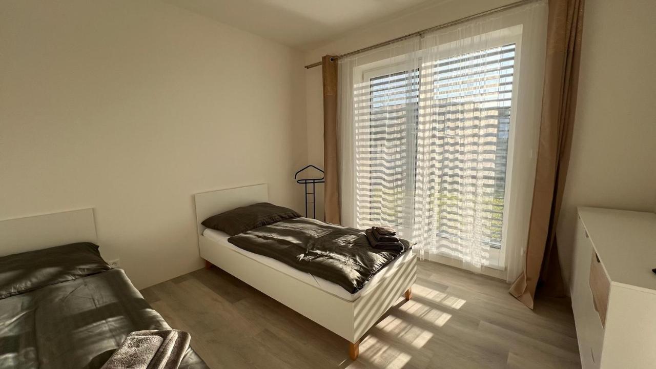 Vila Klimatizovany Apartmanovy Dom S Virivkou, 9B Janosikova Exteriér fotografie